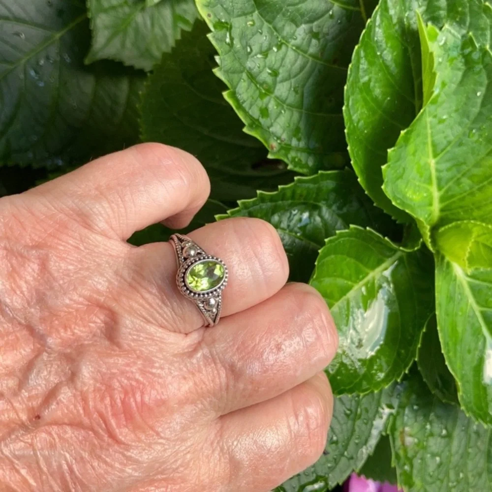 Genuine Peridot SZ 6